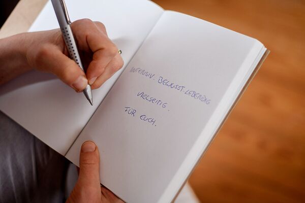 Businessfoto - Detailaufnahme - Schrift.